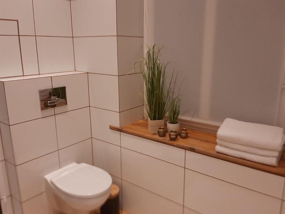 Apartamenty Jednosci 46 Wroclaw Exterior photo