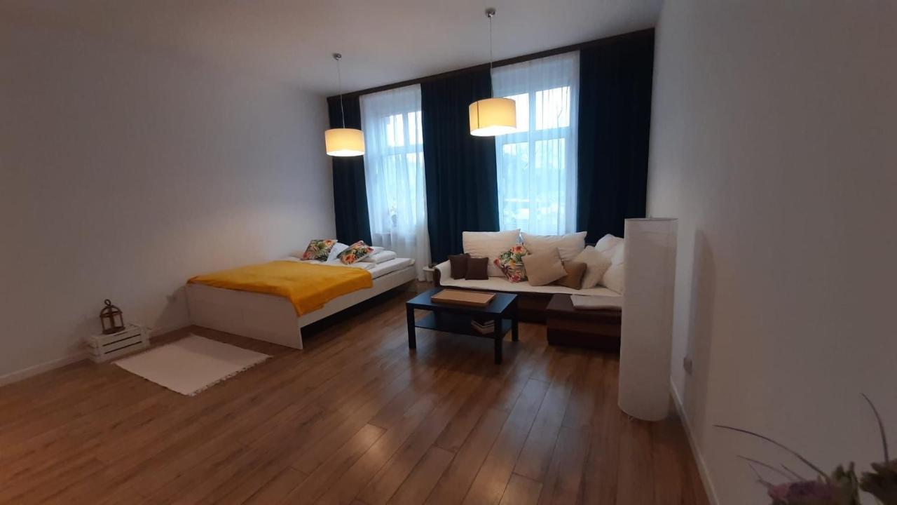 Apartamenty Jednosci 46 Wroclaw Exterior photo